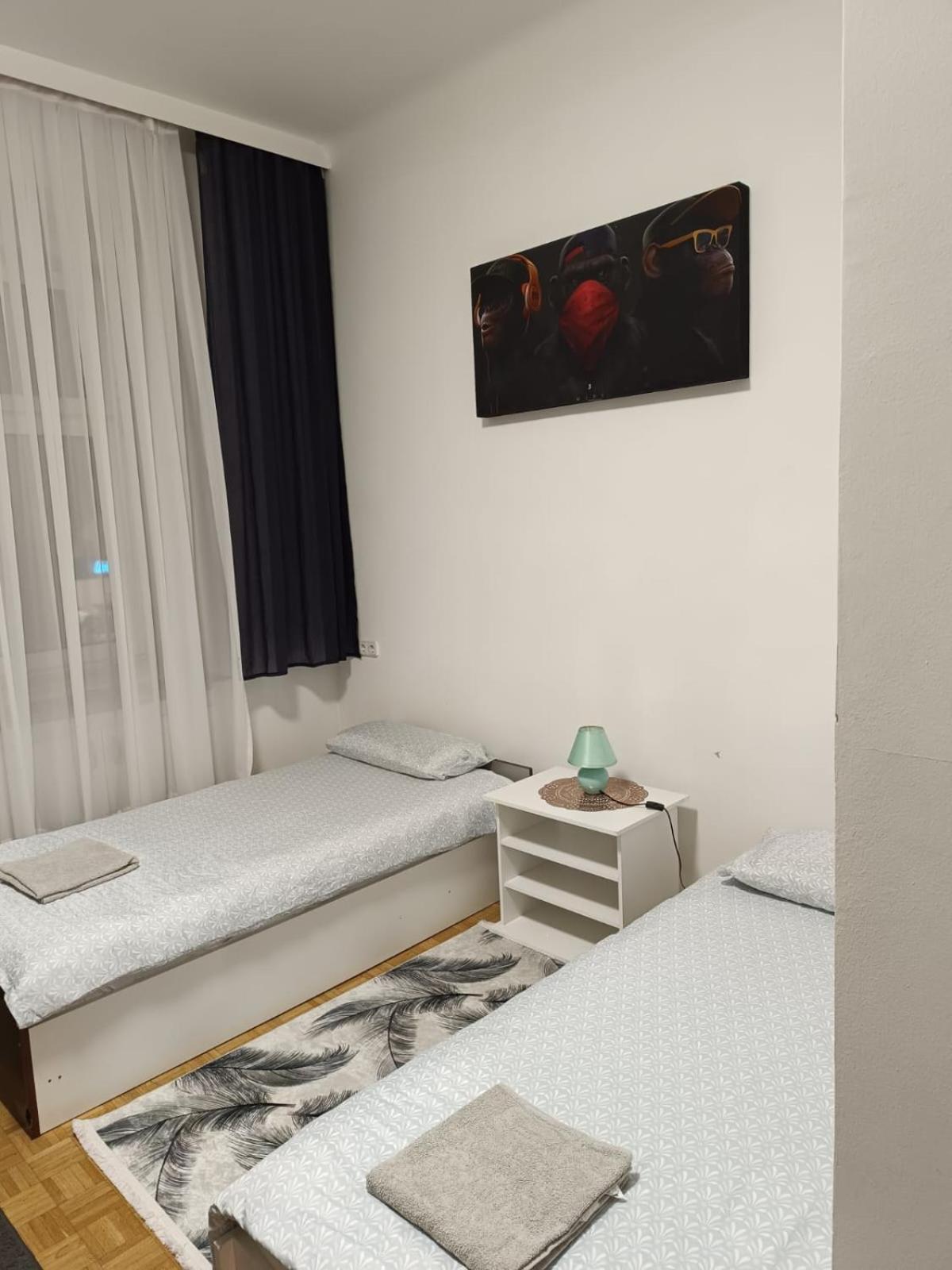 Wohnung In Der Naehe Wiener Stadthalle Und Zentrum 9 エクステリア 写真